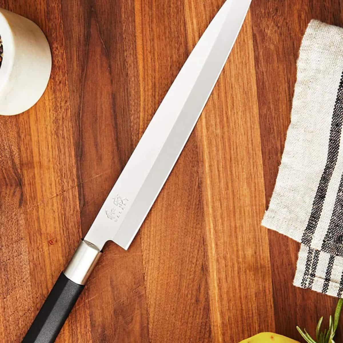 KAI Yanagiba Knife 24 cm Wasabi 6724Y