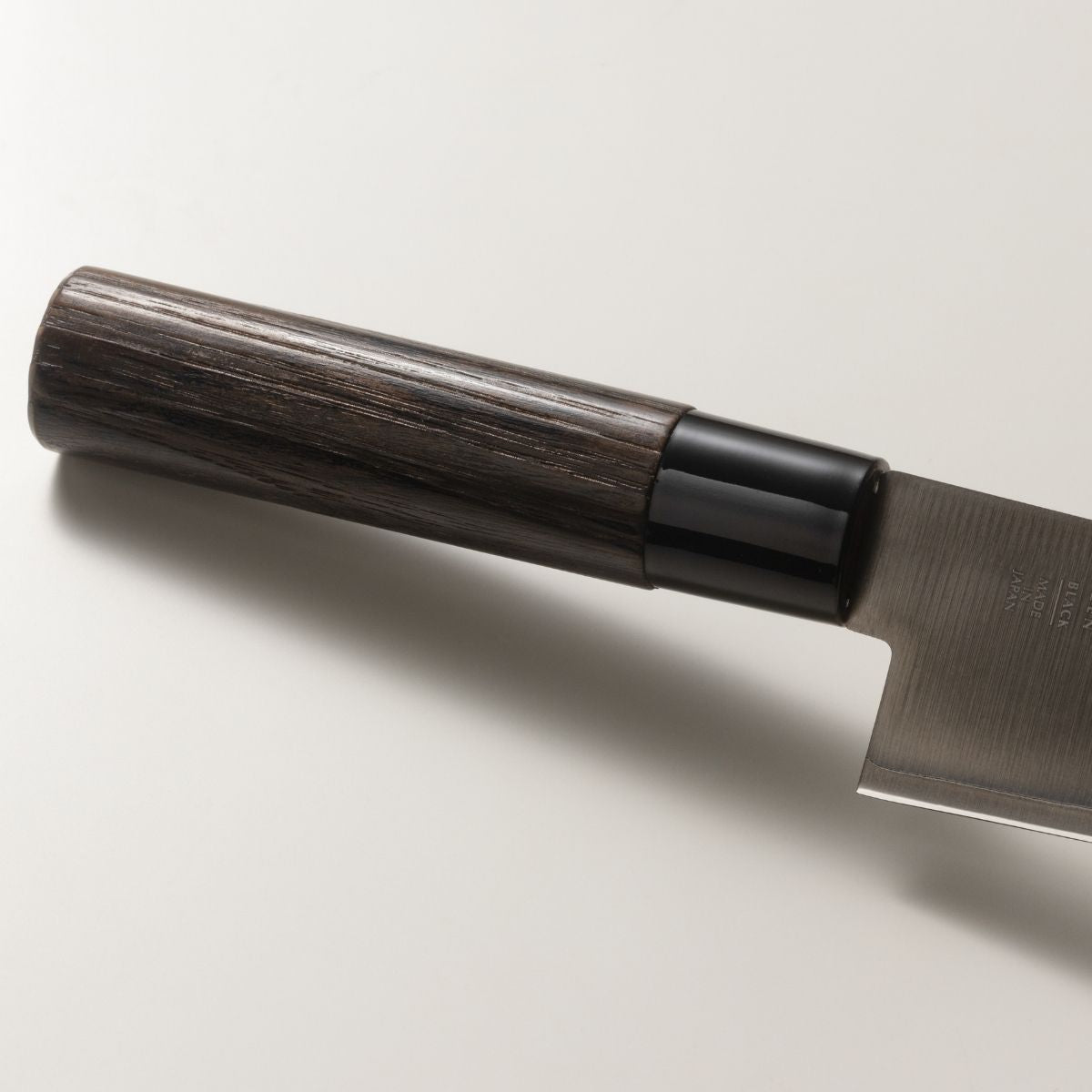 Tojiro Chef's Knife 21 cm Chestnut Handle Black Zen FD-1564