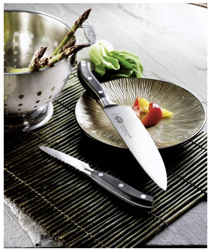 Victorinox Forged Santoku Knife 17 cm Gift Box Grand Maitre 7.7303.17g