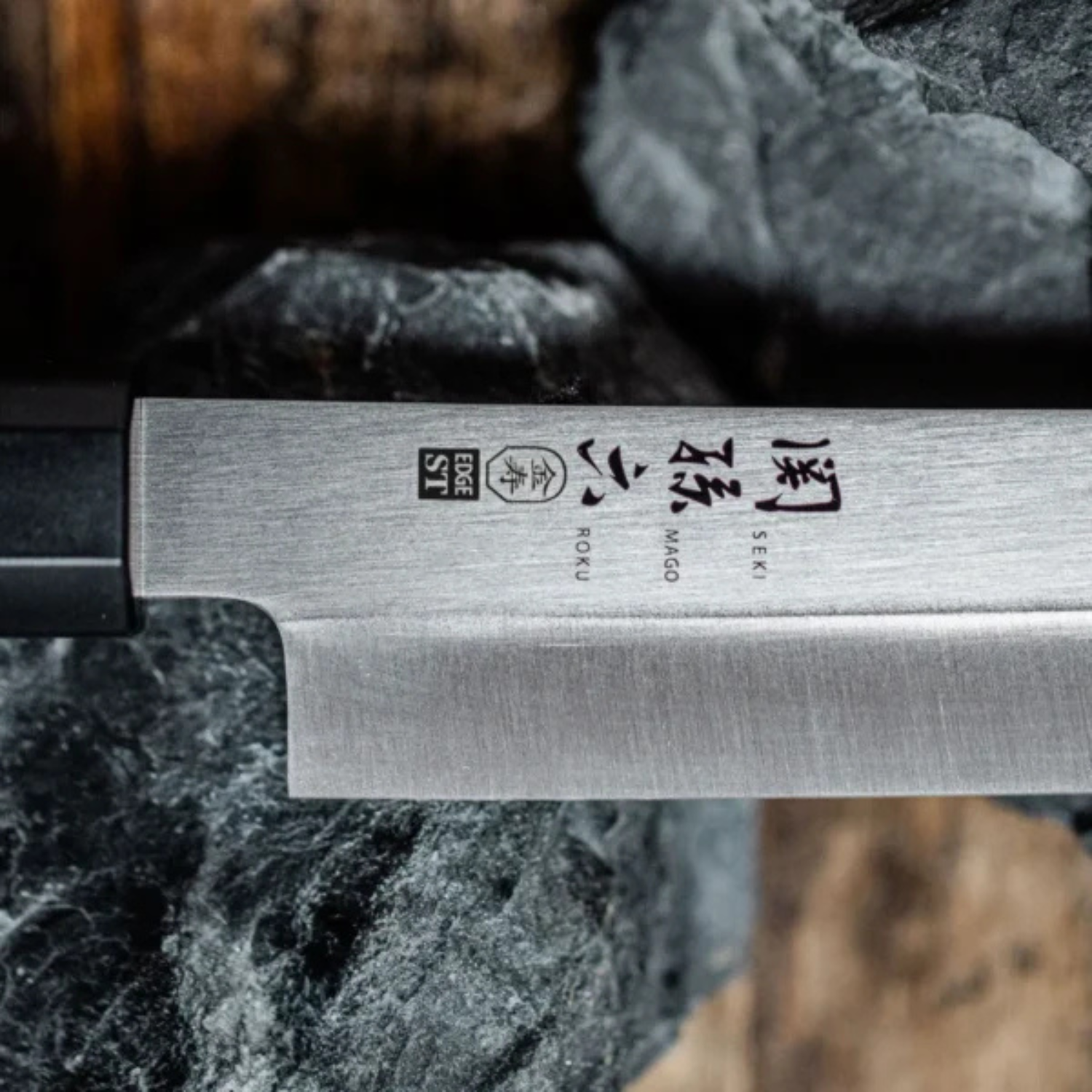 KAI Deba Knife 16.5 cm Seki Magoroku Kinju AK-1102