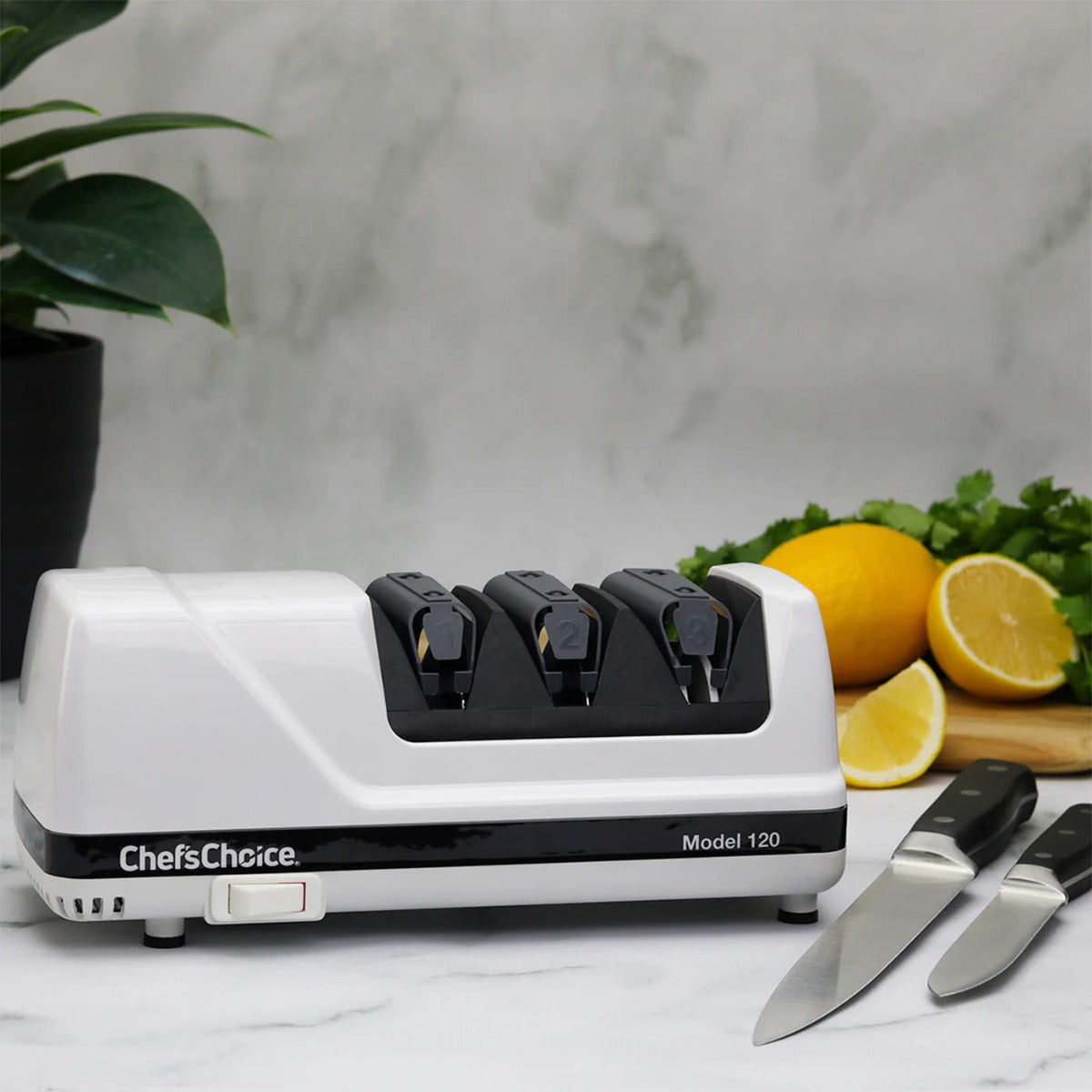 Chef's choice 3-Stage Electric Sharpener 120 13812000
