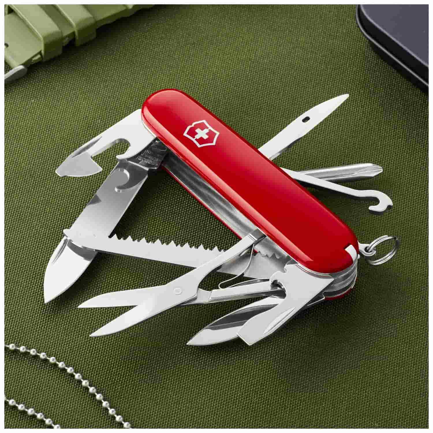 Victorinox Fieldmaster Swiss Army Knife 91 mm 15 Functions Red 1.4713