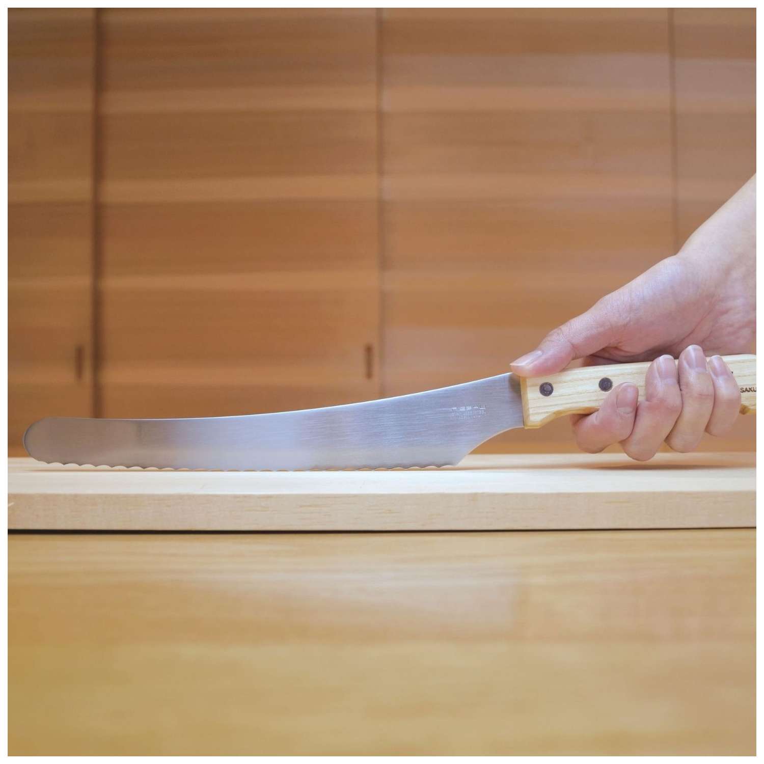 Nisaku Bread Knife 24 cm Tomita 3000