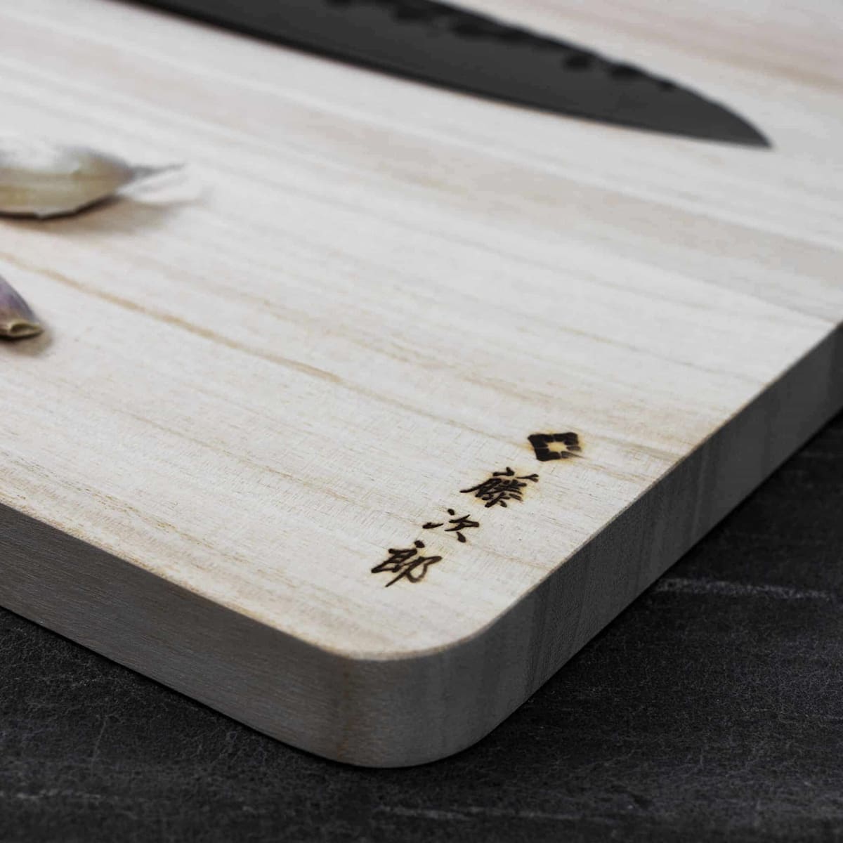 Tojiro Paulownia Wood Cutting Board 45x29x2 cm F-346